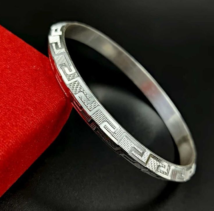 Veer Royal Silver Kada