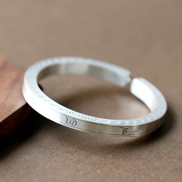 Aarav Bold Men's Silver Kada